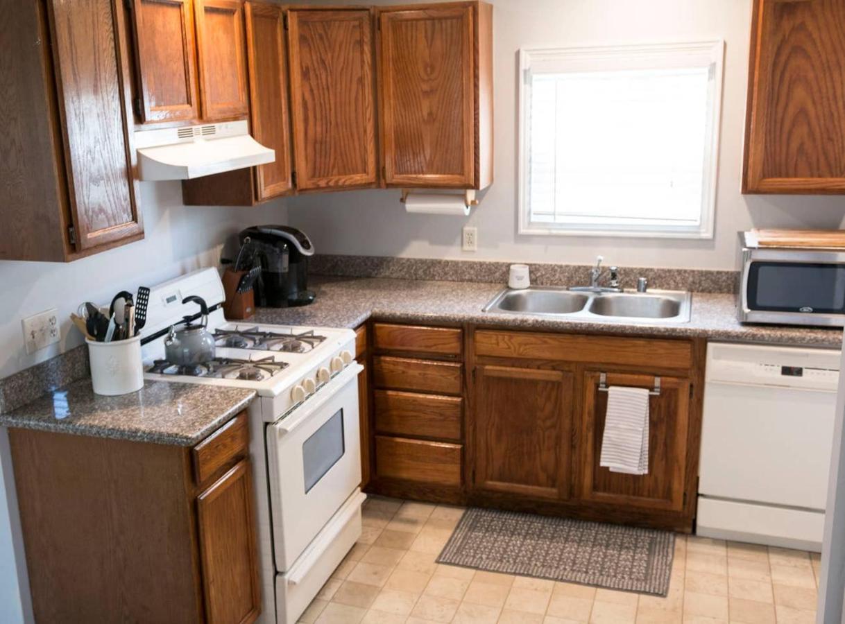 West End Neighborhood Cottage 산타 로사 외부 사진